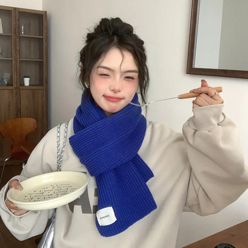 针织毛线围巾女冬季克莱因蓝高级感蓝色韩版学生保暖学院风短围脖