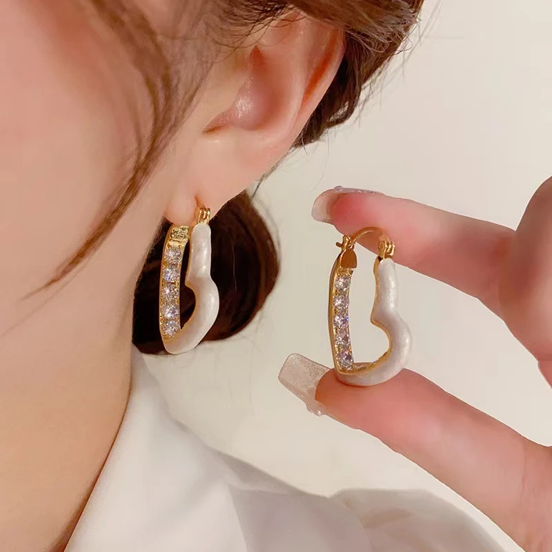 铜合金耳饰 滴油爱心锆石耳扣精致 高级感时尚气质耳环 65