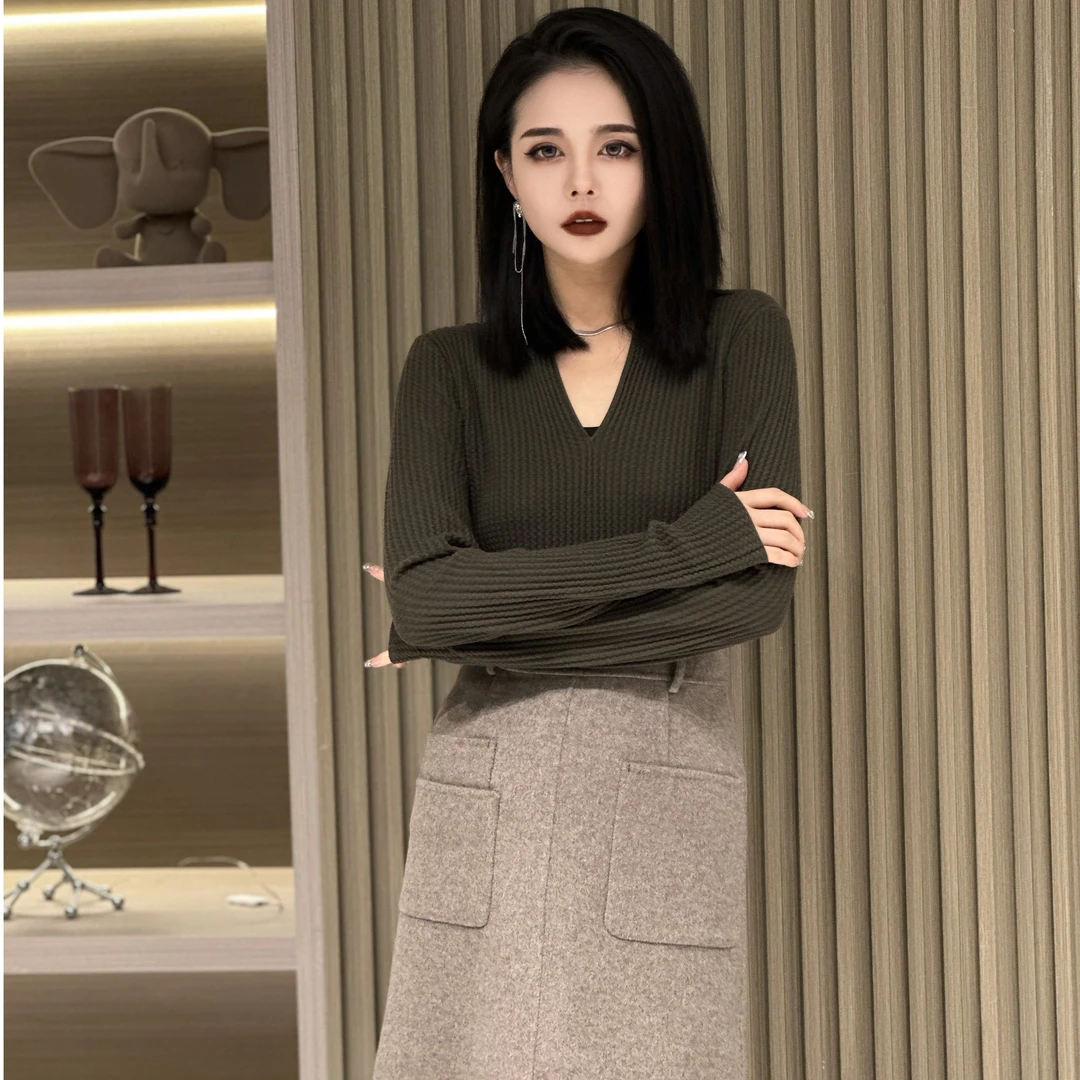 POPULARYW【绻露浓】Z.R上品屋 气质三色百搭高腰后开叉口袋半身裙
