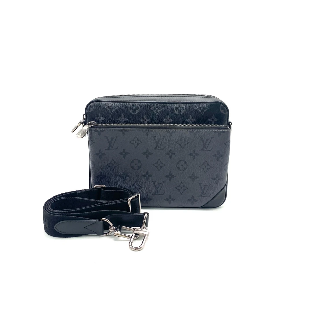 99新 LouisVuitton/路易威登 黑武士三合一邮差包 无零钱袋 25/18