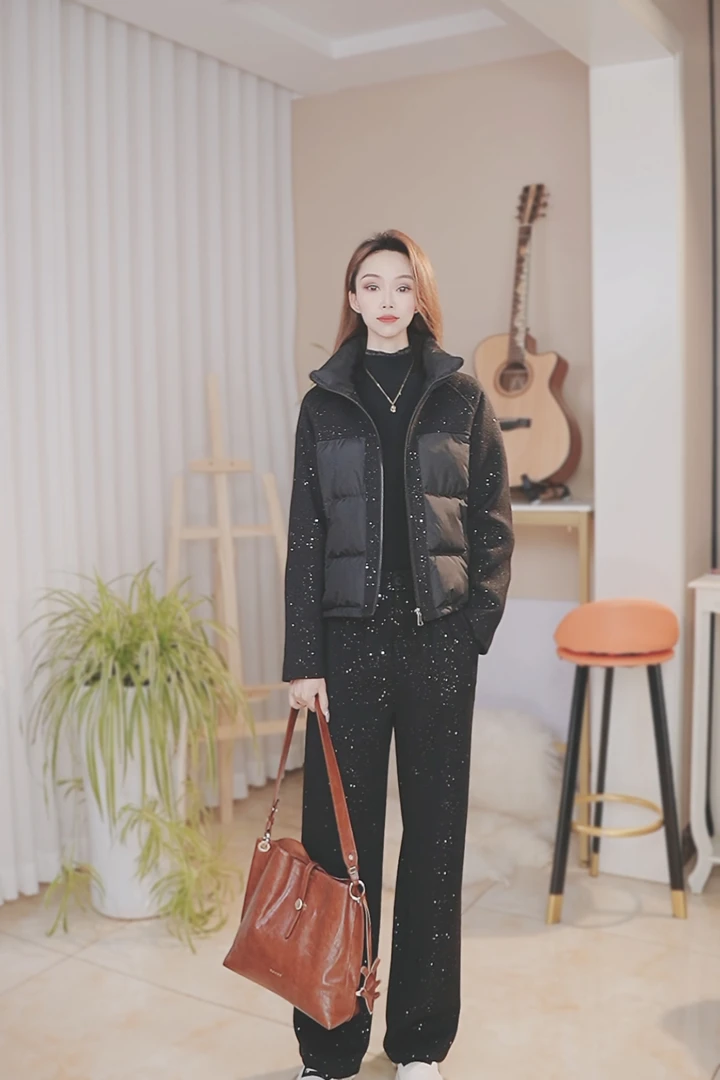 休闲风时尚套装百搭时尚女装秋冬休闲立领加厚拼接短款韩版冬季