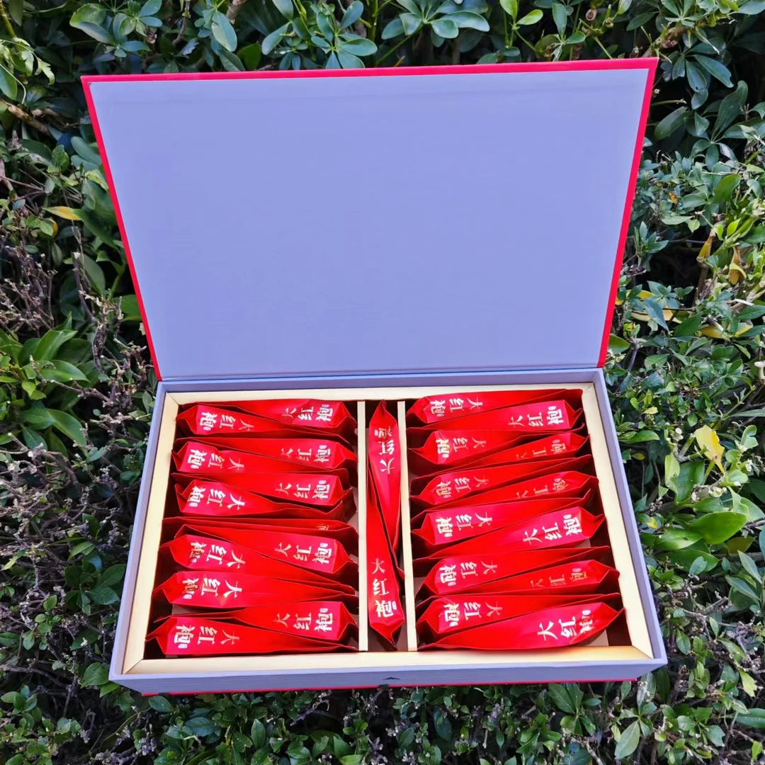 扬眉吐气摆泡大红袍礼盒新茶乌龙茶茶叶高档礼盒装过节送礼伴手礼