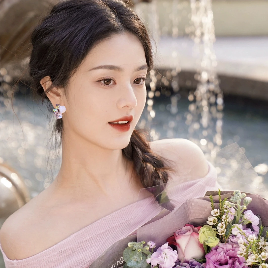 铜合金耳饰 时尚耳环过款货号h668创意气质百搭轻奢素款小众简约