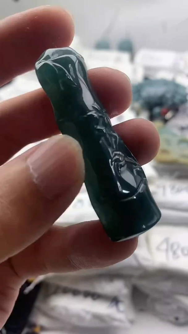 【闪购商品】翡翠颈饰未镶嵌555555555555