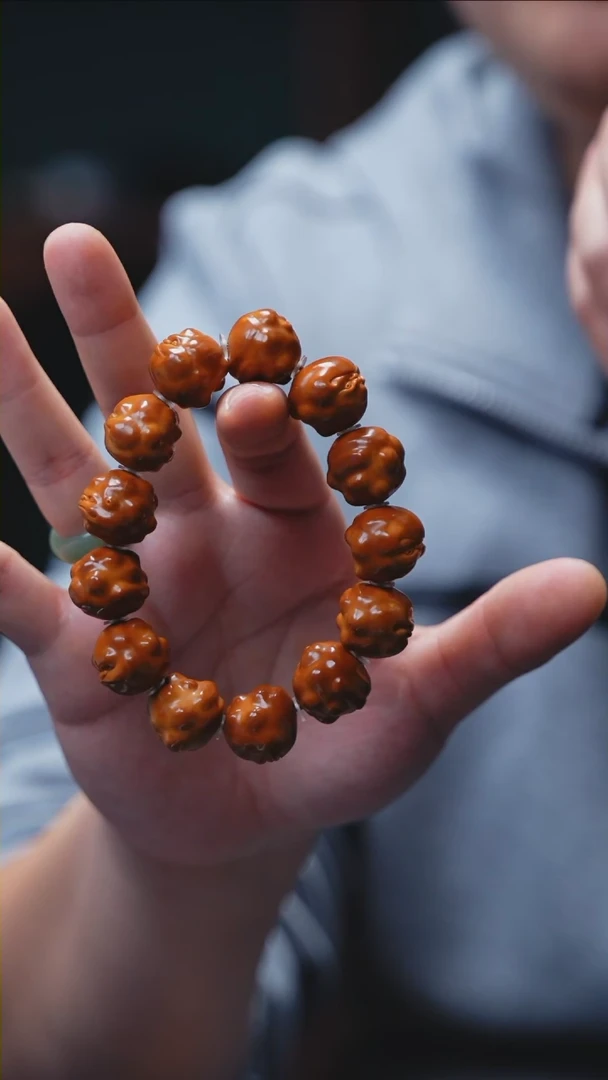 【闪购商品】橄榄核核雕2.0哲也本工蛙趣