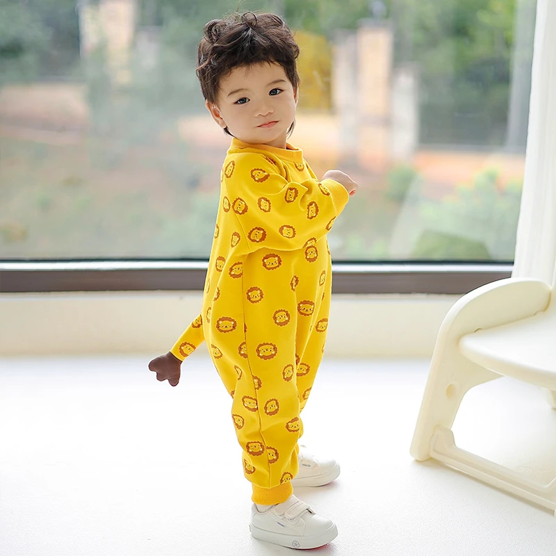 奇乐兔春秋新款0-3岁婴幼儿宝宝可爱狮子头匹印插肩长袖连体哈衣