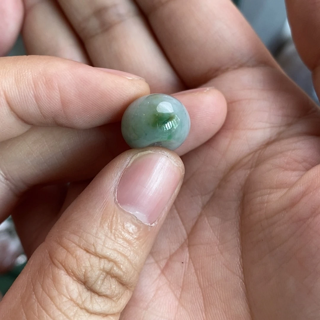 翡翠颈饰未镶嵌九*翡翠翡翠翡翠