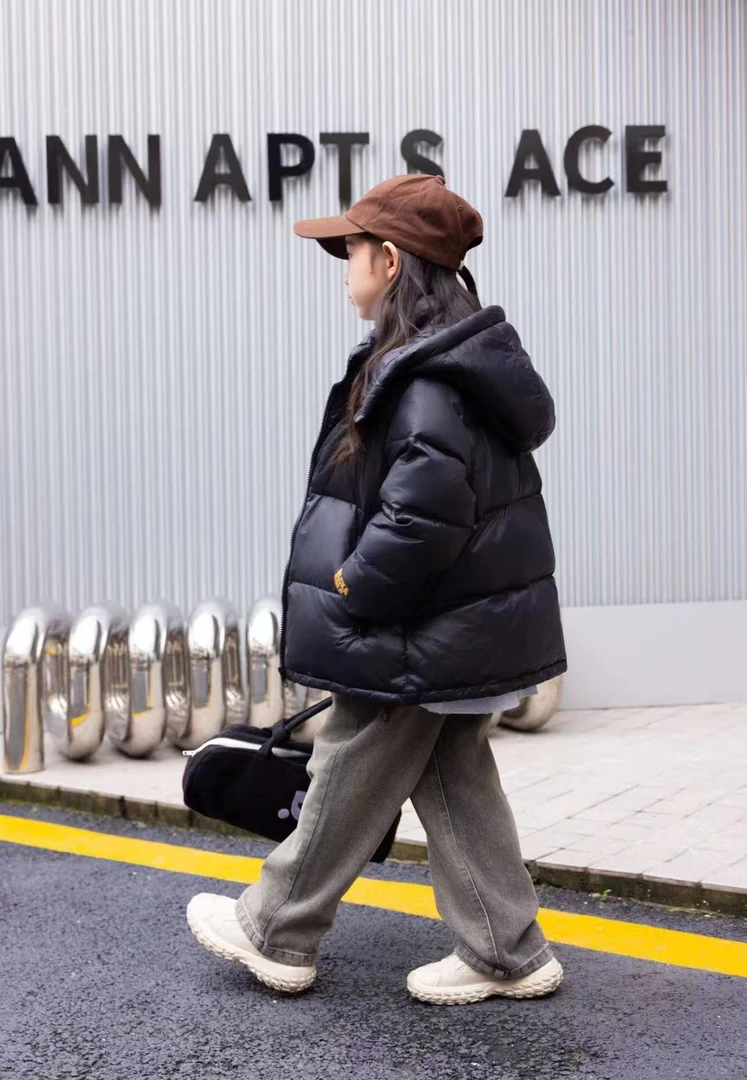 {短款黑金}中大童男女同款2024新款韩版保暖外套服亲子休闲