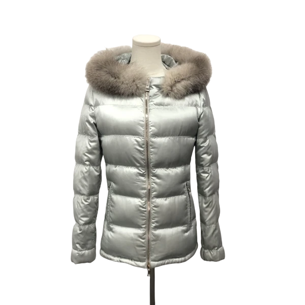 普拉达/锦纶/羽绒服/95新/市场价11000/n1106
