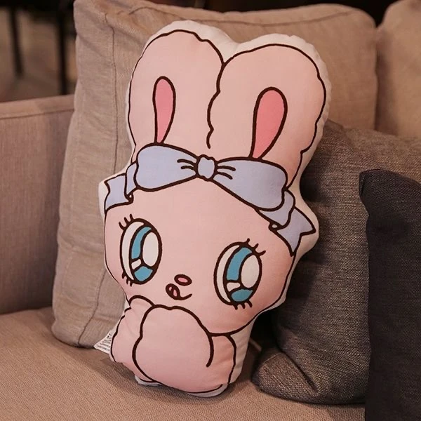 绣迩ins沙发枕网红款可爱少女小抱枕头睡觉床上靠枕靠垫面包抱枕