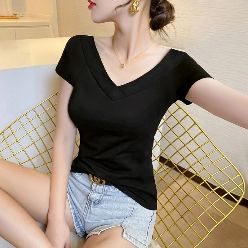 夏季黑色双V领短袖T恤女修身低领女装时尚潮牌一字肩性感显瘦上衣