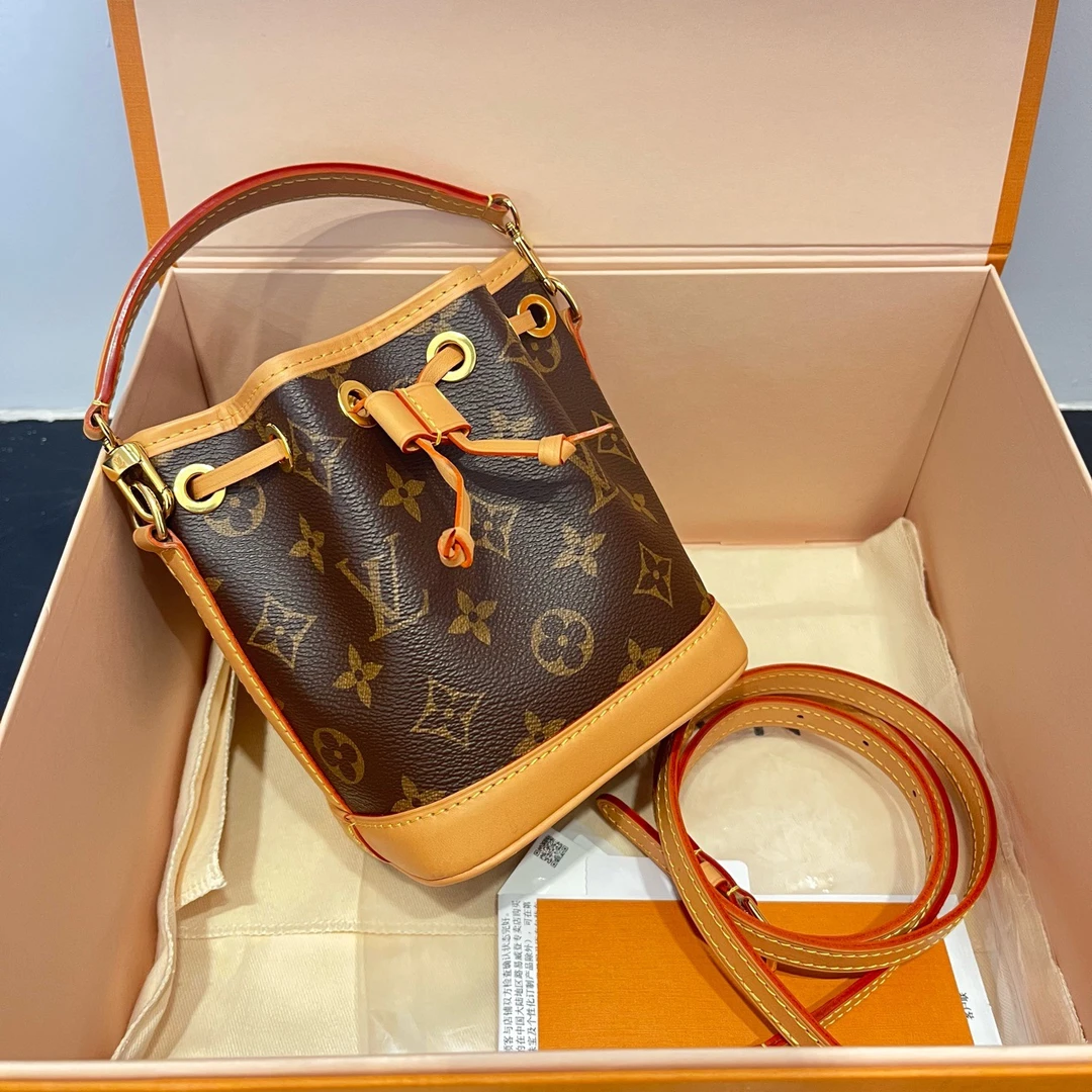99新 LouisVuitton/路易威登 nano noe老花抽绳小水桶芯片款