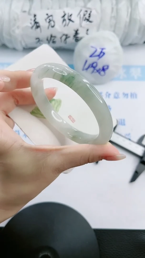 【闪购商品】石英质玉手镯未镶嵌1068188108-62多样性发货