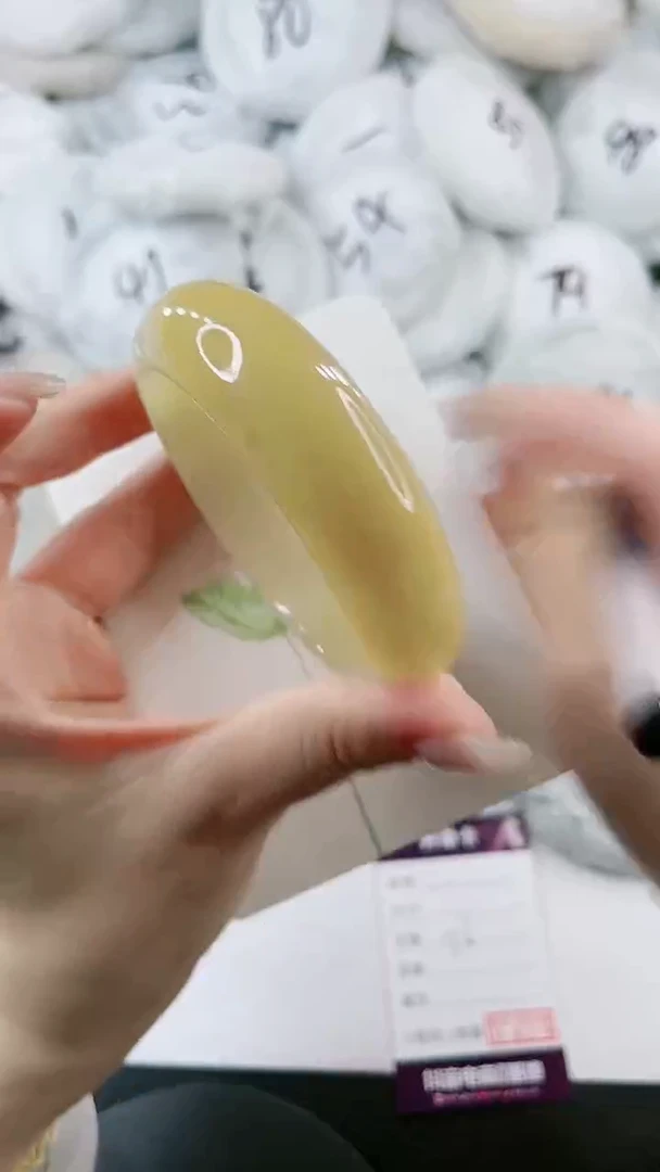 【闪购商品】石英质玉手镯未镶嵌0564680615-59多样性发货