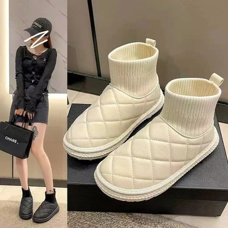 2023外穿平底冬季菱格加绒厚底百搭小香风时尚韩版保暖短筒雪地靴