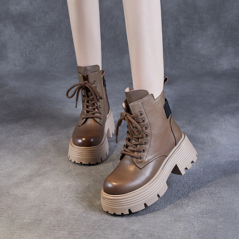 2024秋季新款马丁靴女英伦风靴子粗跟舒适真皮短靴休闲百搭皮靴女