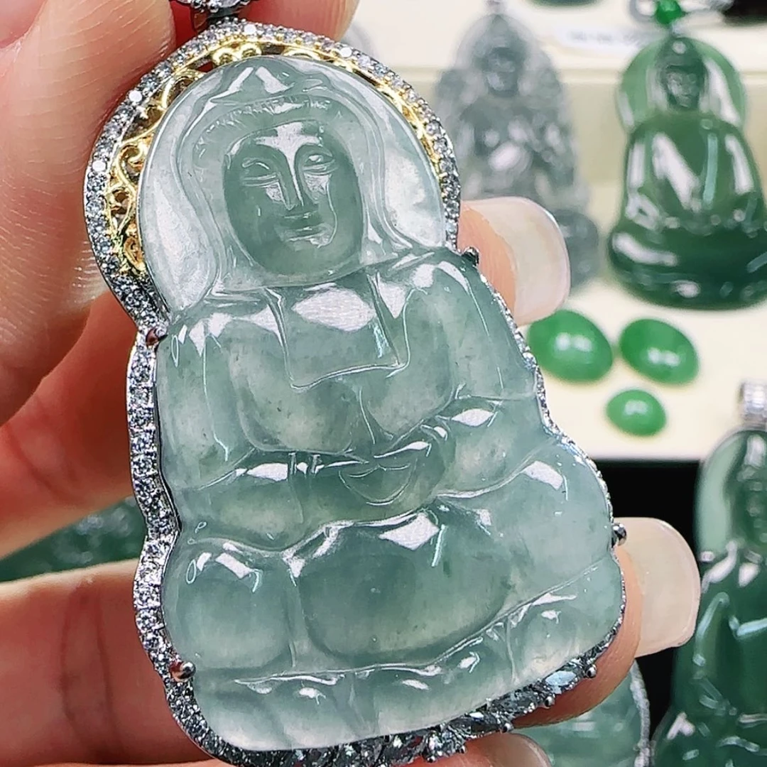 【闪购商品】翡翠颈饰未镶嵌