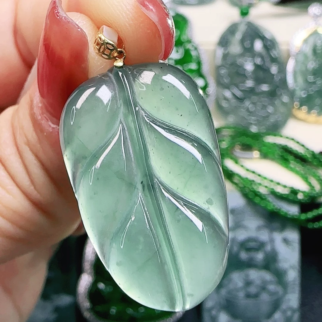 【闪购商品】翡翠颈饰18K金镶嵌