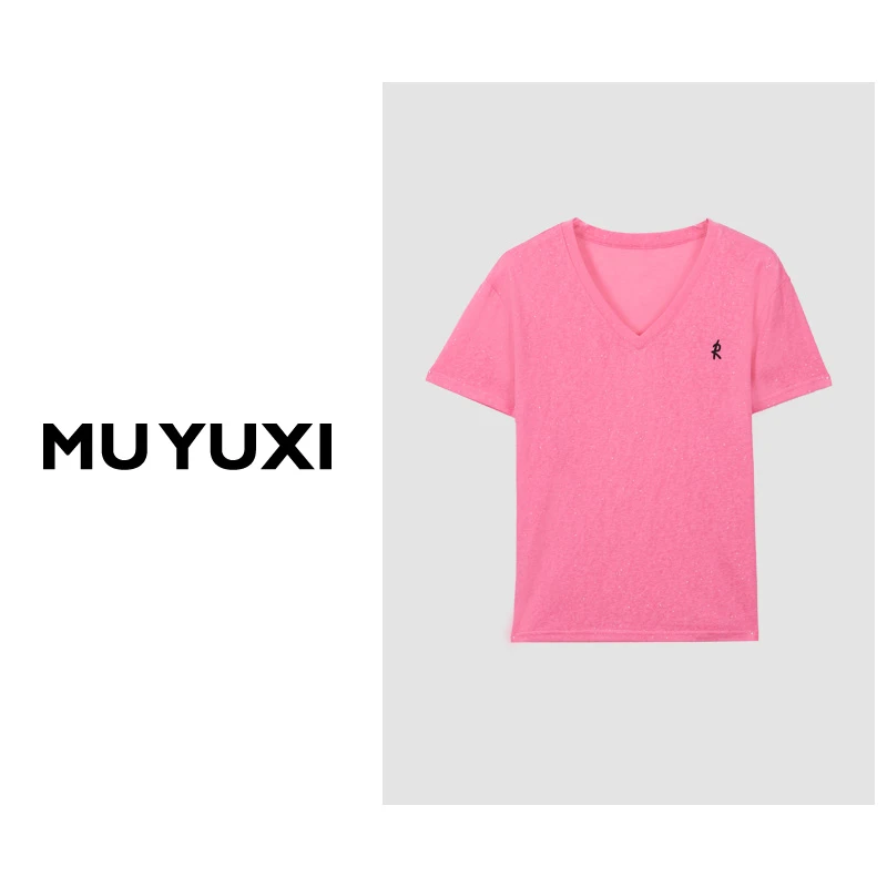 MU YUXI YU  2024春夏新款夏季粉色V领R字母上衣 AE712