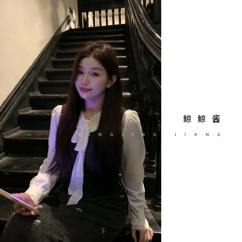 鲸鲸酱 【白茶花】温柔甜美法式蝴蝶领结上衣叠穿内搭打底衬衣