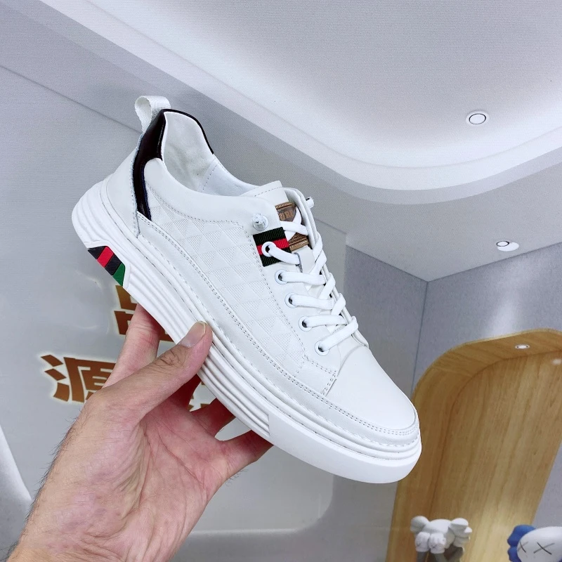 【断码】男士舒适软底百搭休闲皮鞋时尚板鞋1171