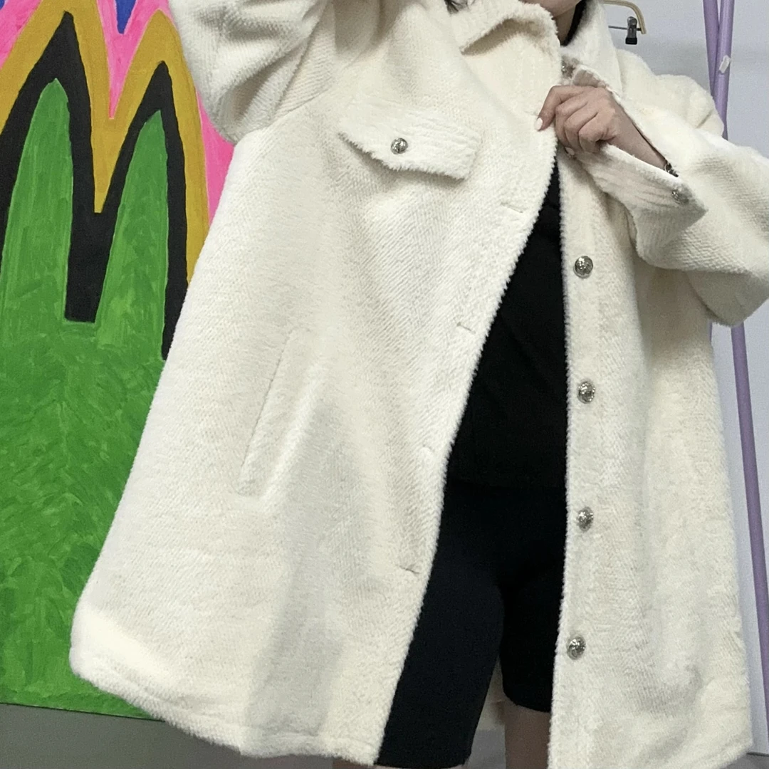 TE-白色D毛绒衬衣款廓形外套