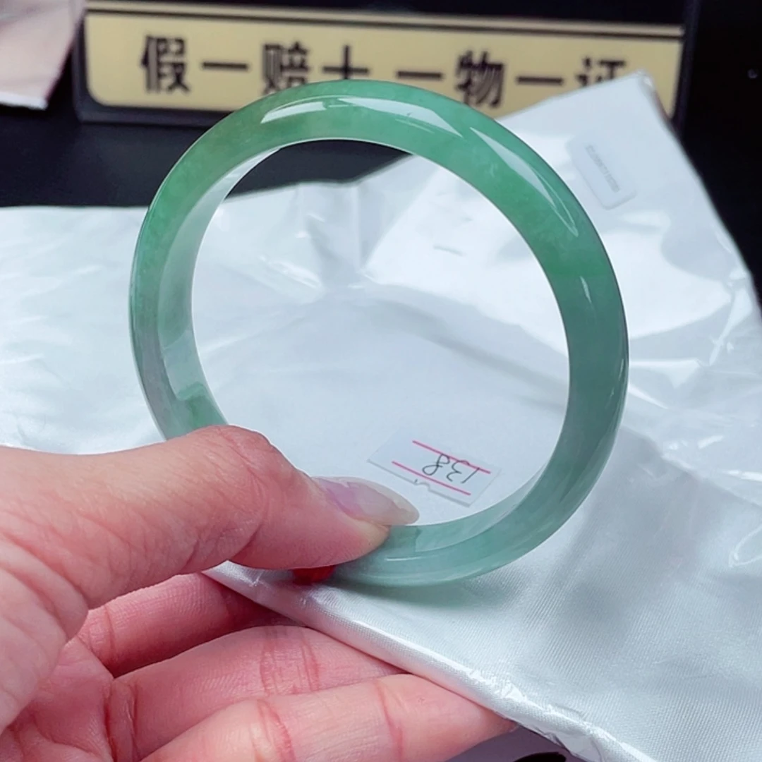 【闪购商品】翡翠手镯未镶嵌