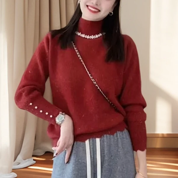 时尚洋气纯色毛衣冬季半高领钉珠针织打底衫女套头长袖保暖内搭