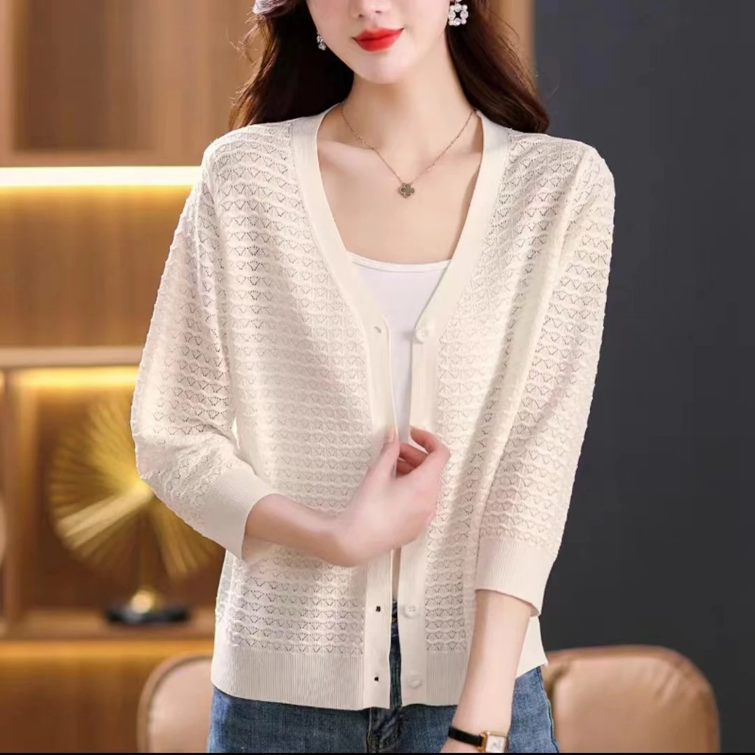 2025新款冰丝防晒空调衫针织开衫女士外搭上衣短外套时尚百搭镂空