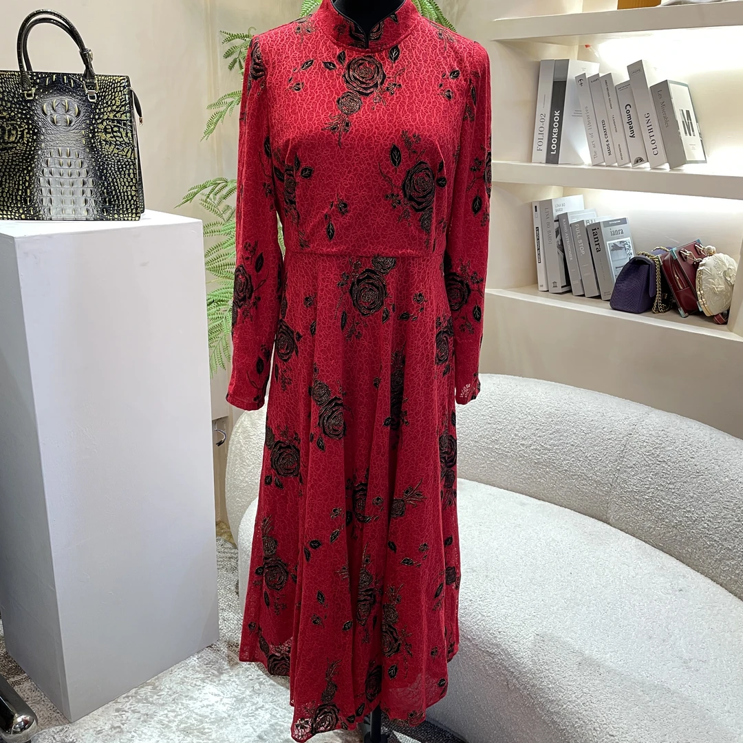 【192-6339E-03】 台湾品牌女装喜庆刺绣蕾丝旗袍中长款连衣裙—尚家