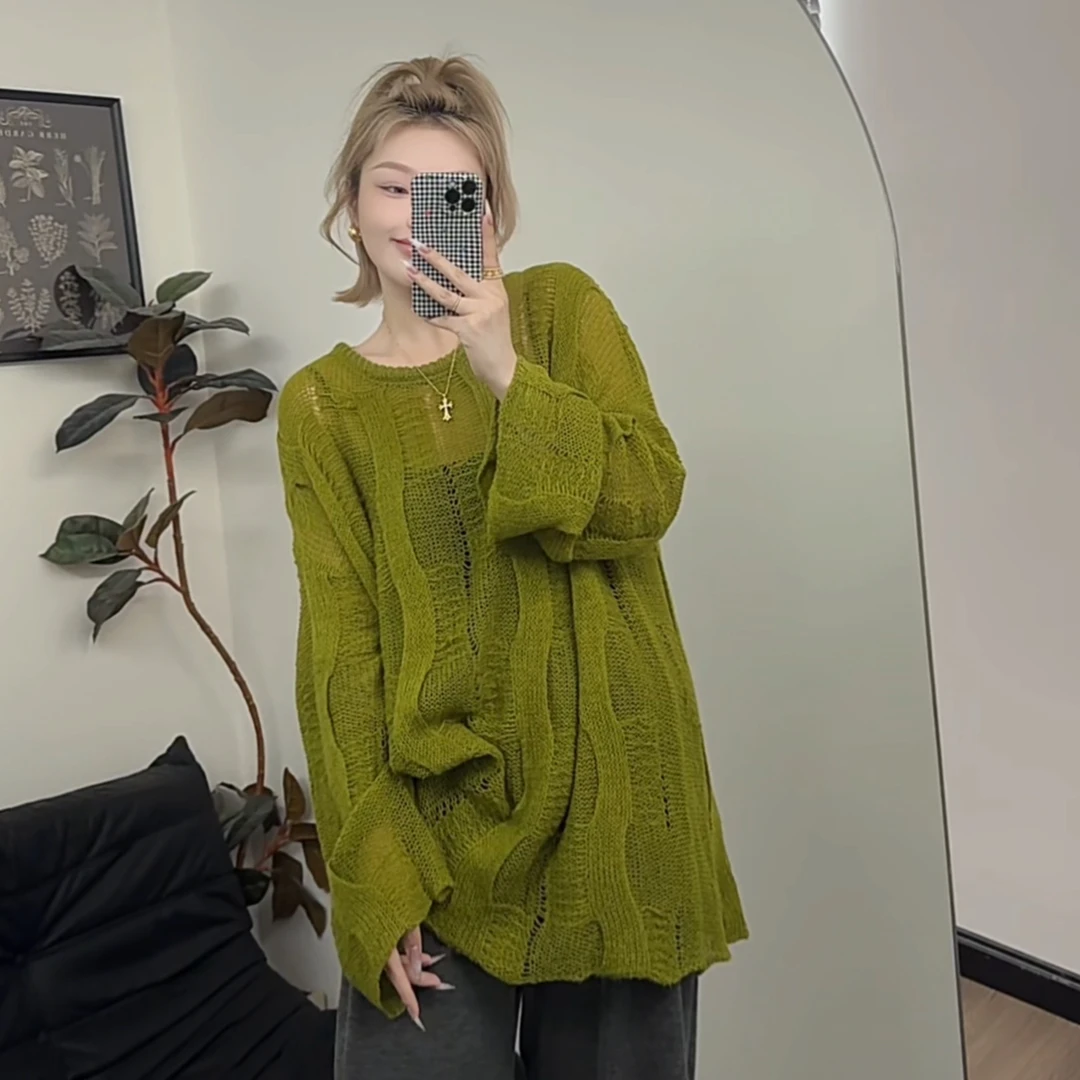 【瘦瘦】初秋多巴胺绿色宽松慵懒风套头破洞毛衣女长袖针织衫S0758