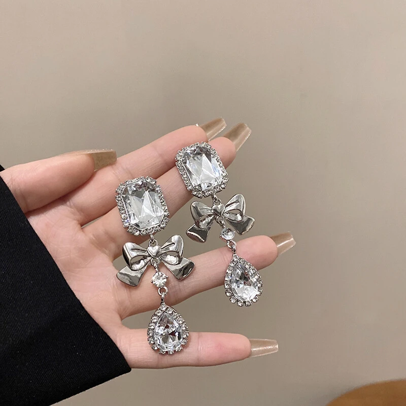 锌合金耳饰 闪钻蝴蝶结水滴耳环女高级感轻奢夸张个性耳坠耳饰品