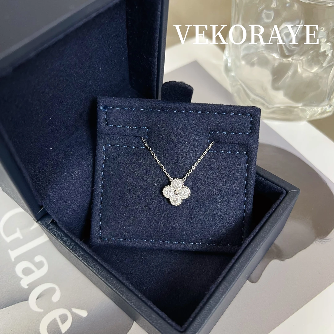 VEKORAYE 坠链均925银莫桑石 满钻四叶草项链 璀璨甜美设计师款