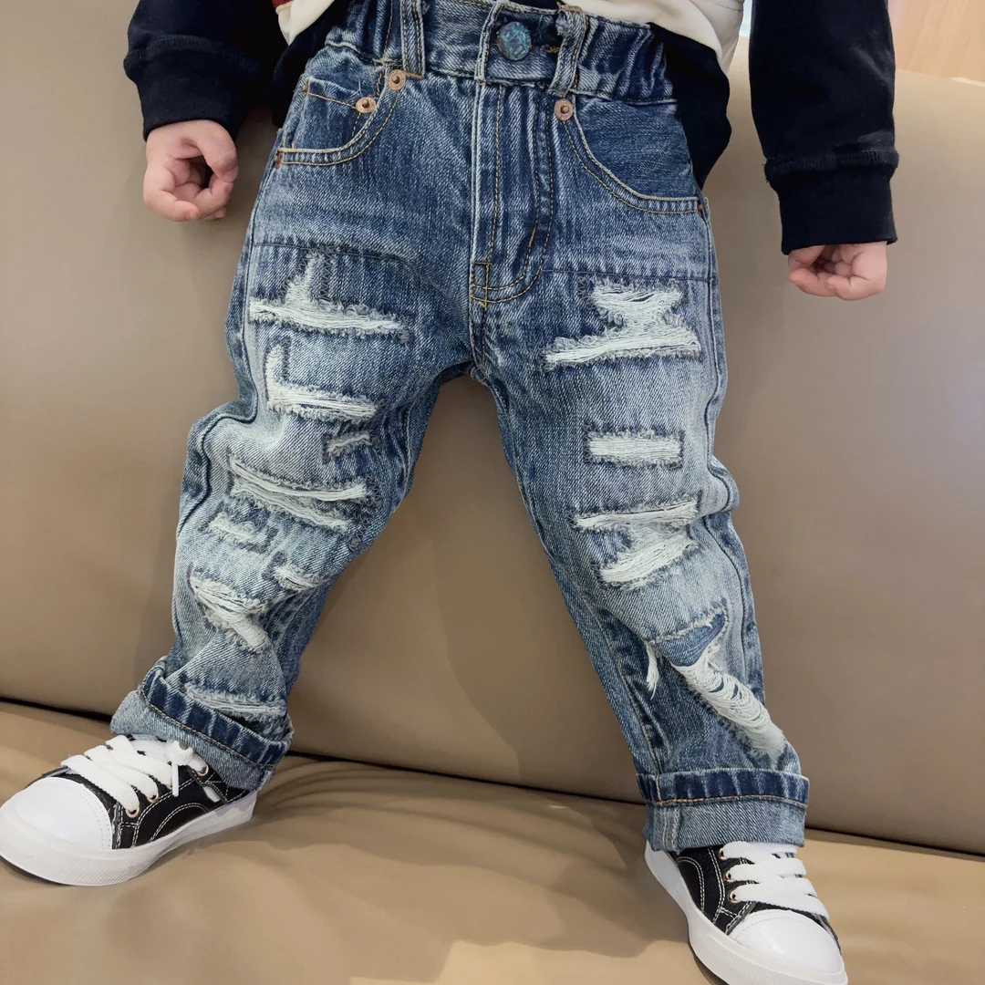 六六高品质童装 男女童日系DD假破洞水洗渐变蓝牛仔长裤