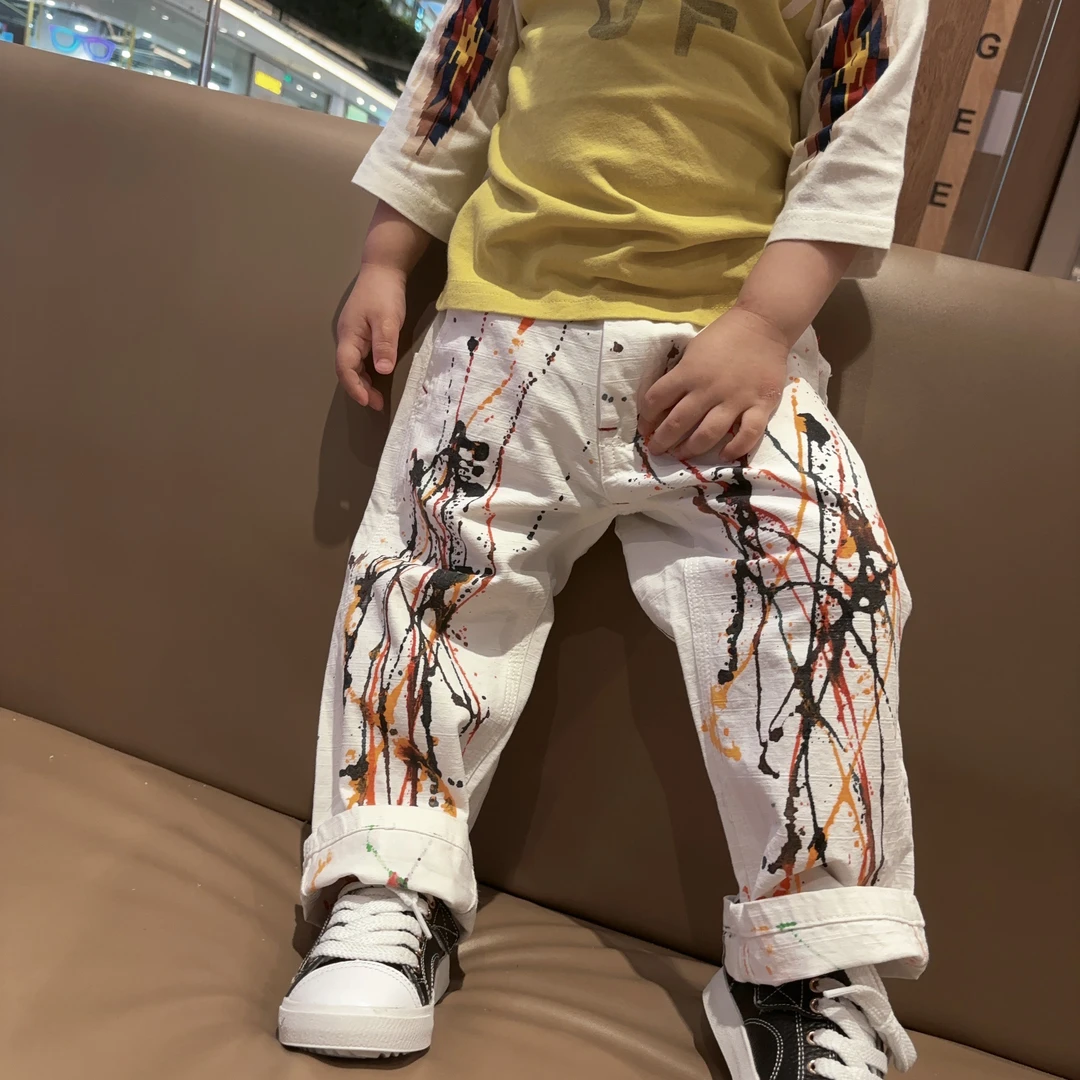 六六高品质童装 男女童日系DD做旧泼墨涂鸦直筒裤 儿童百搭白色裤