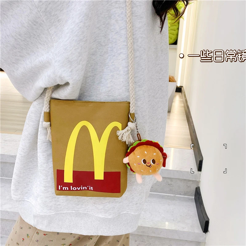 日常网红少女卡通单肩小包包学生便携百搭休闲时尚肩包小众手机包