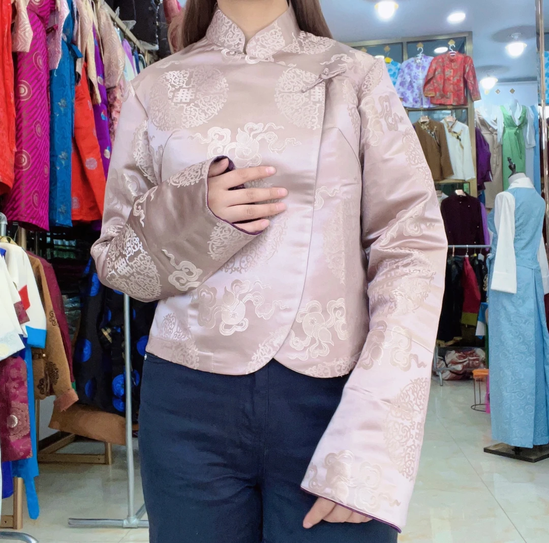 藏式女装外套绸缎面料