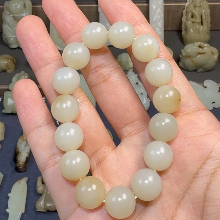 和田玉颈饰未镶嵌一**悔