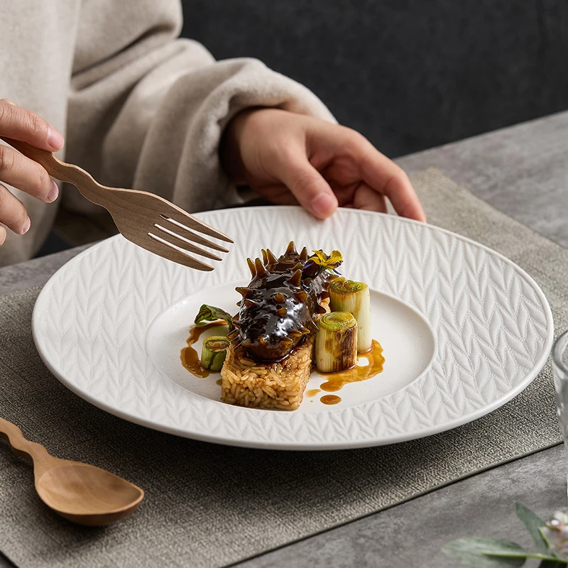 新品飞絮平盘餐盘高级感菜盘家用牛排盘圆盘陶瓷盘子酒店创意摆盘