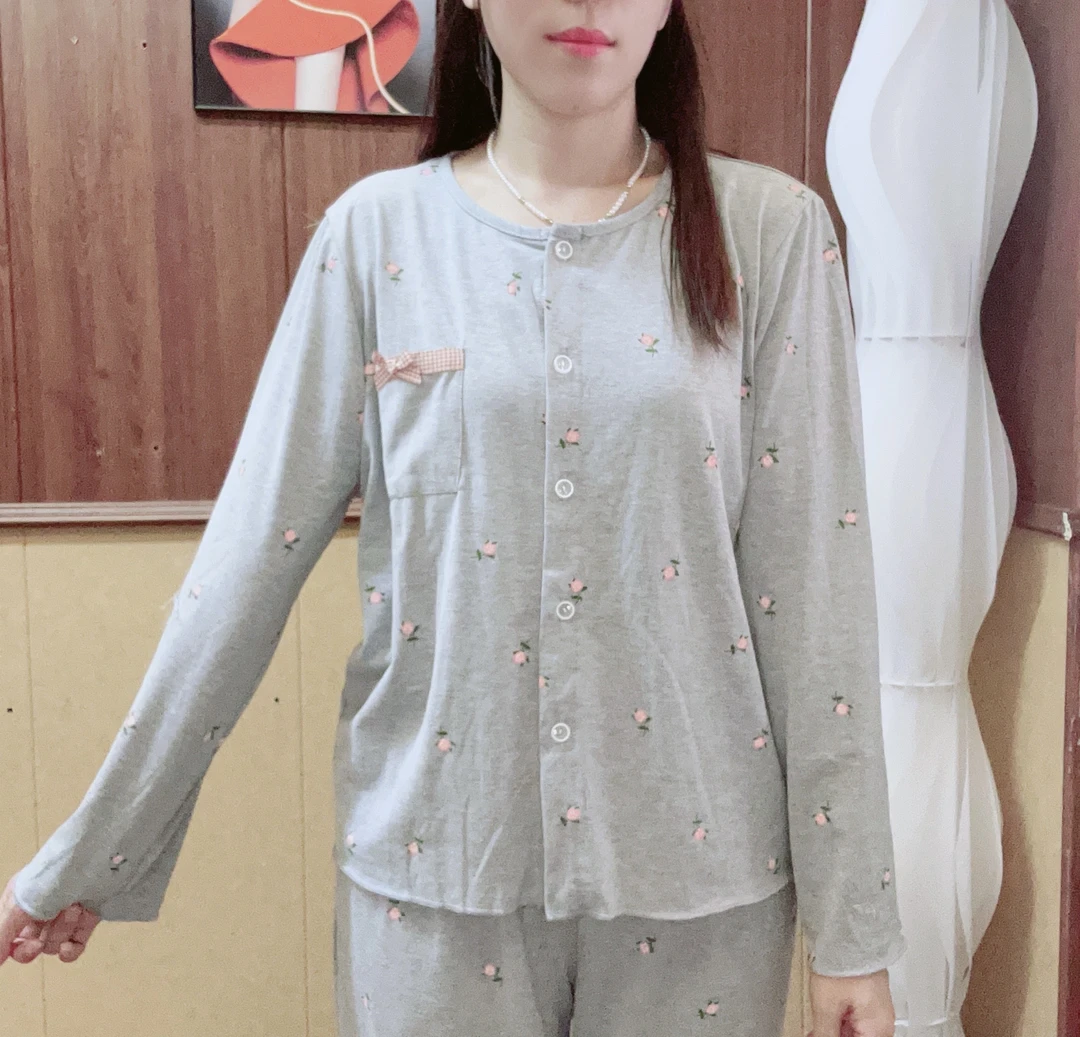 品牌新款秋冬小香风灰色韩版睡衣（8018）