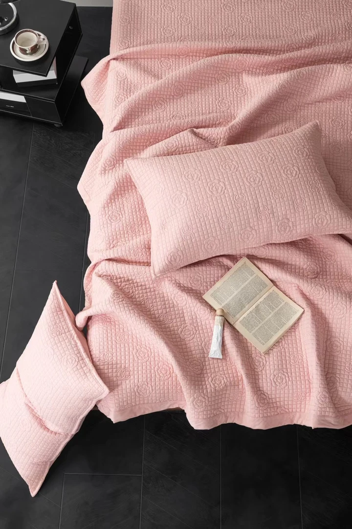 山茶花加厚法式床盖三层枕头绗缝三件套带枕套款双人简约