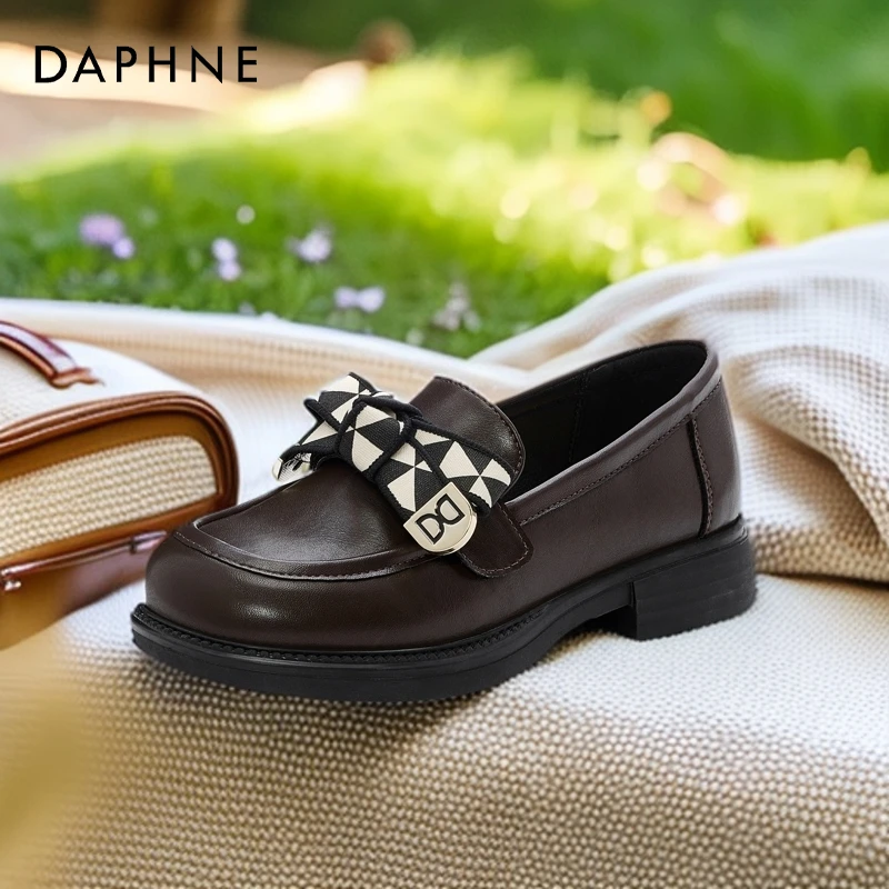 达芙妮2025秋冬上新三穿爆款魔术贴乐福鞋高智淡人小香风粗跟单鞋