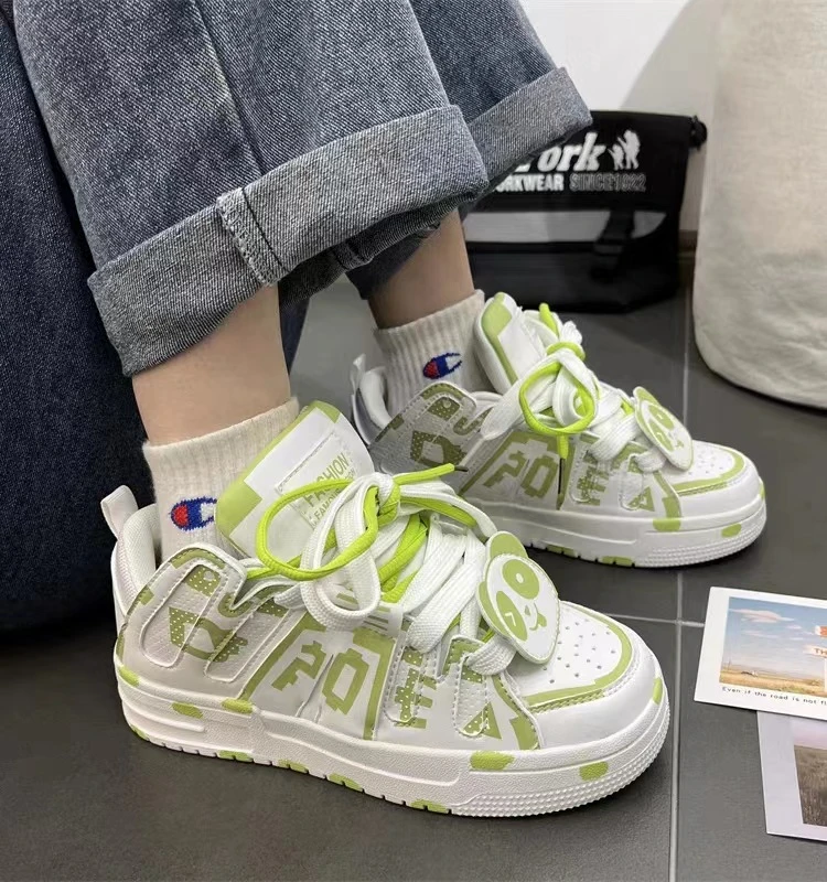 新款国潮小众熊猫厚底面包鞋女chic百搭情侣休闲运动滑板鞋秋季