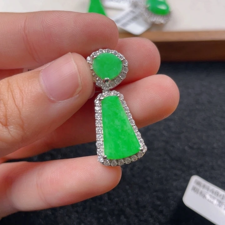 翡翠颈饰银S925镶嵌b h j j k