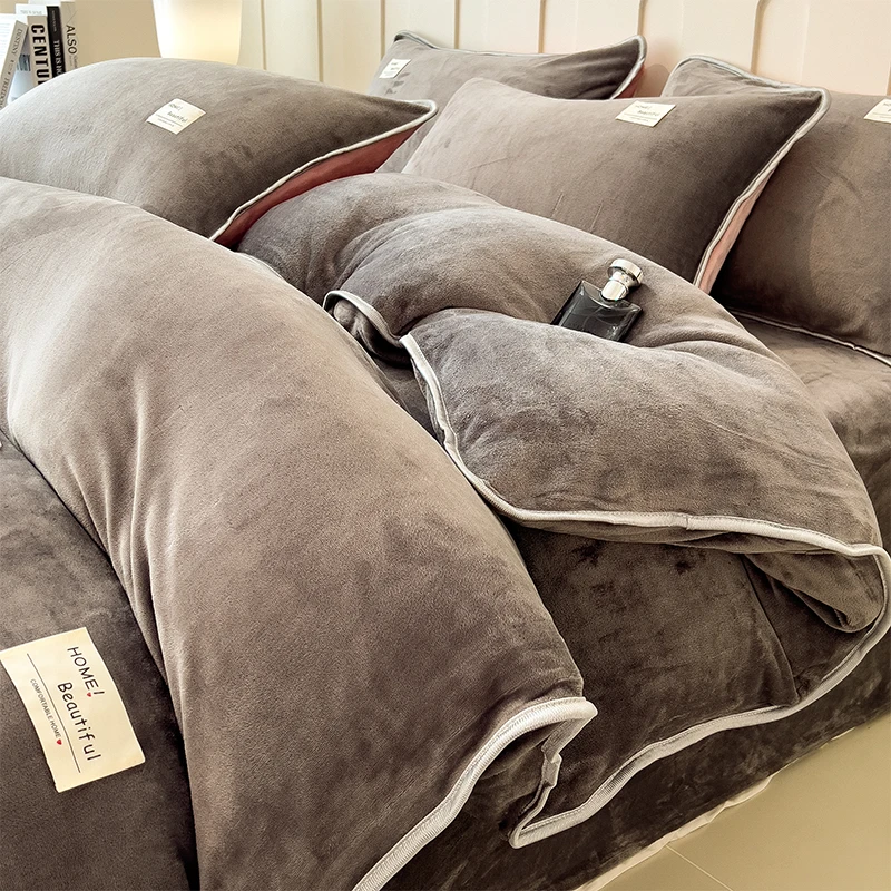 加厚牛奶绒床上用品四件套冬季款双面加绒被套学生宿舍床单三件套