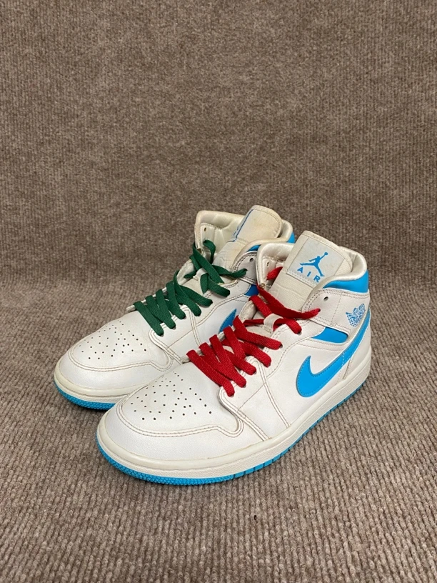 AJ1复古蓝40.5码，白定义90新