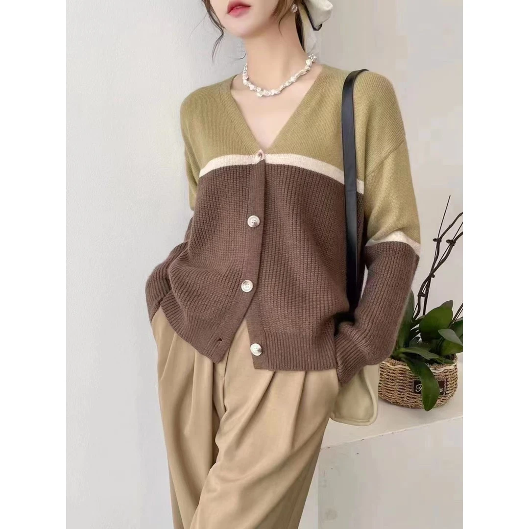秋冬韩版拼接时尚针织开衫外穿百搭休闲宽松V领复古女士毛衣f611