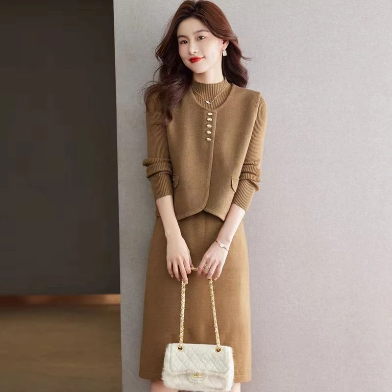 小香风毛衣两件套装女时尚马甲针织连衣裙秋冬2025新款洋气打底衫