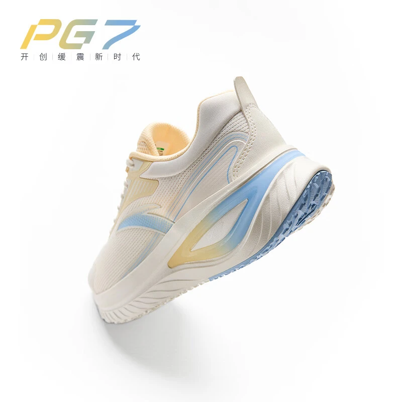 安踏【跑步系列】丨旅途中底科技PG7男女缓震跑步运动鞋-122435519