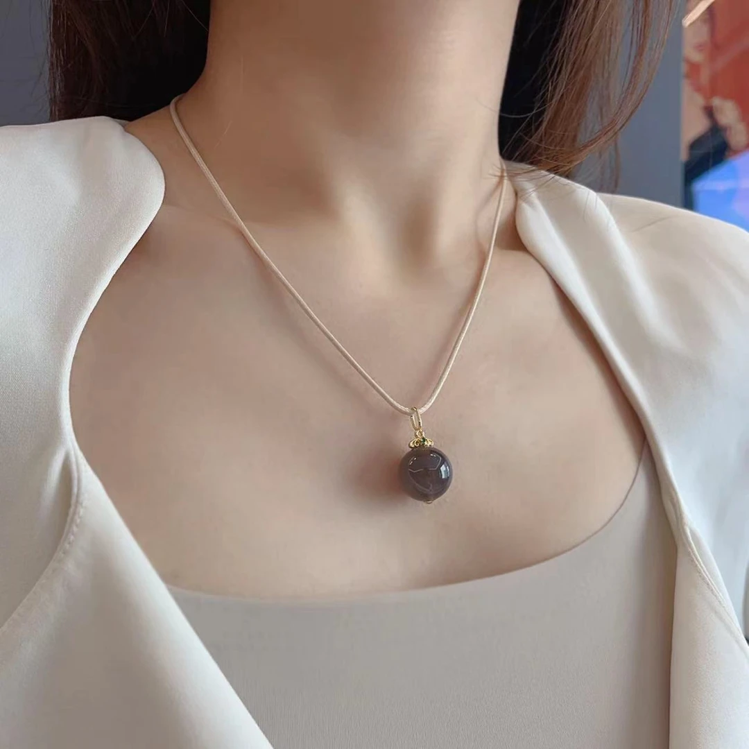 【章章甄选】时尚精美一株定乾坤玛瑙合金镶嵌吊坠赠绳【ZDZ525】